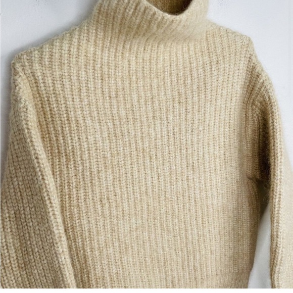 Aritzia Wilfed Alpaca Blend Sweater - Picture 2 of 9